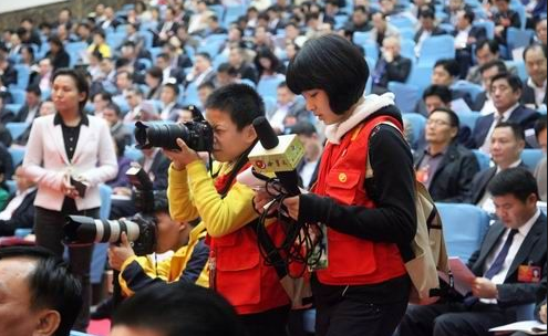 “上海这个区有16家老字号年收入过亿，它们“不老”的秘诀何在”